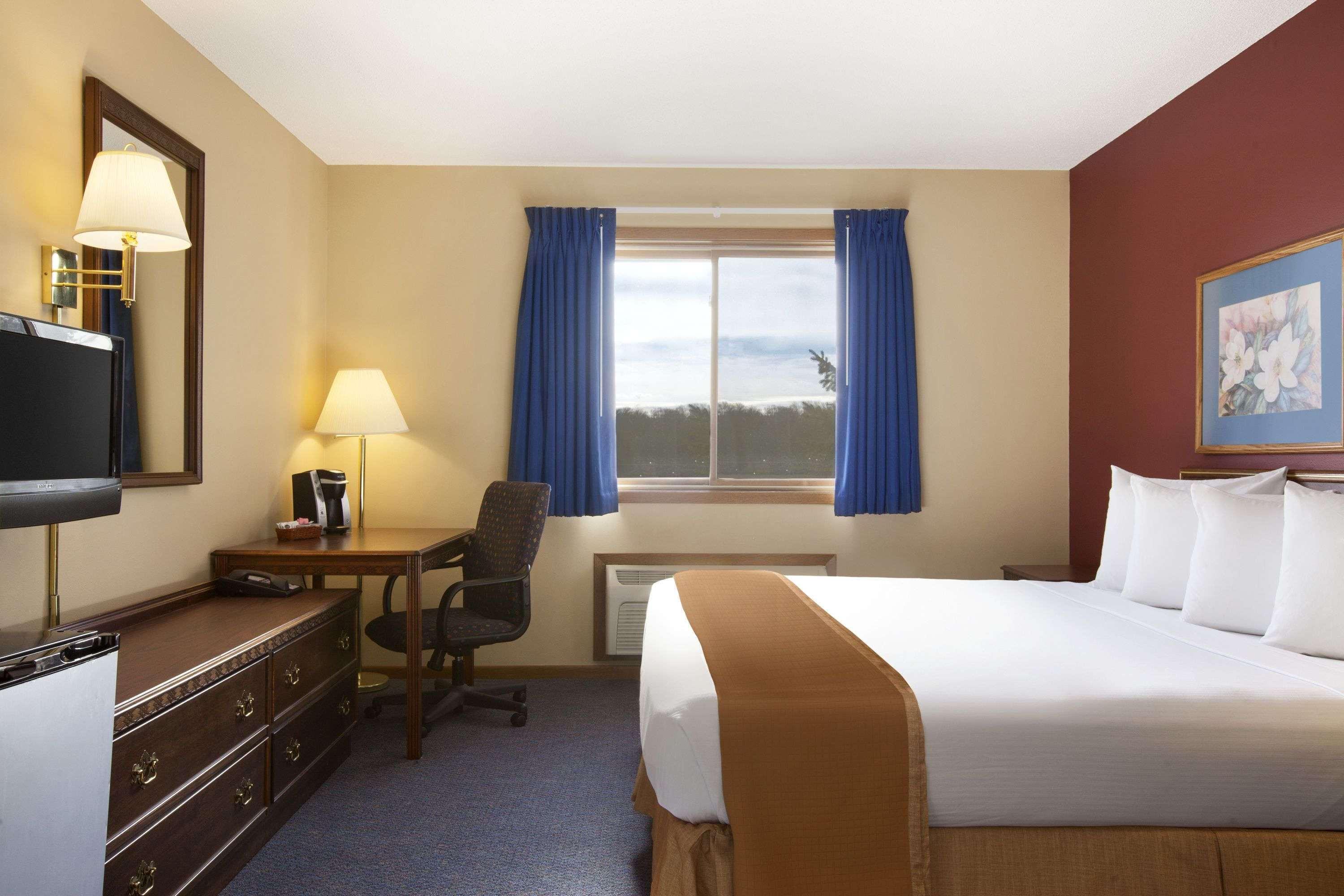 Travelodge By Wyndham Motel Of St Cloud Saint Cloud Eksteriør billede
