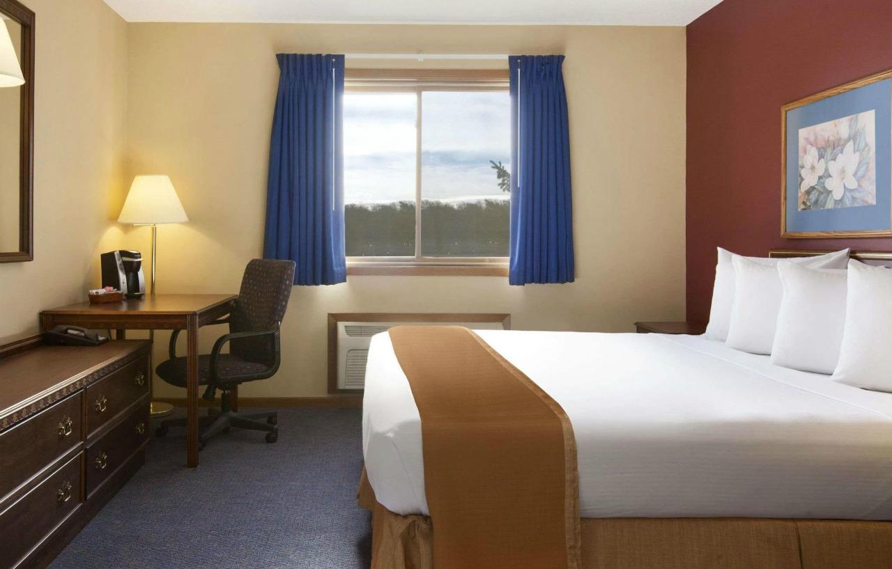 Travelodge By Wyndham Motel Of St Cloud Saint Cloud Eksteriør billede